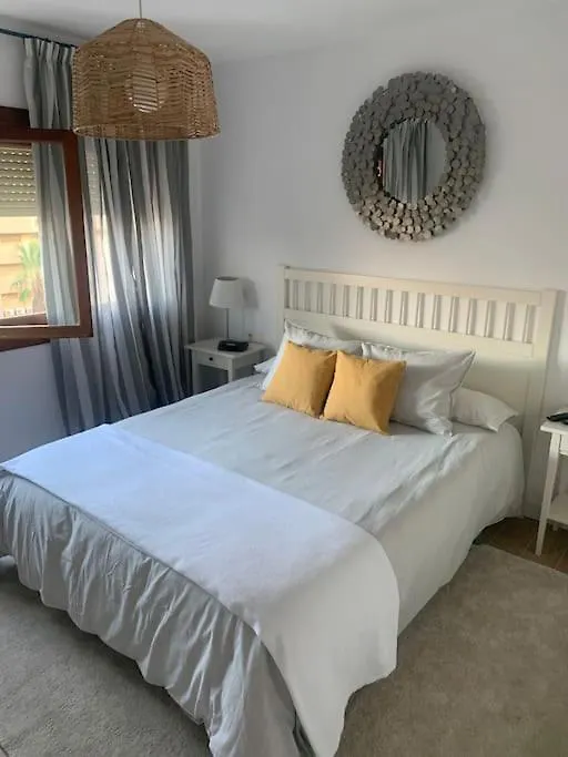 Apartmán Piso En Carvajal, Segunda Linea De Playa Fuengirola