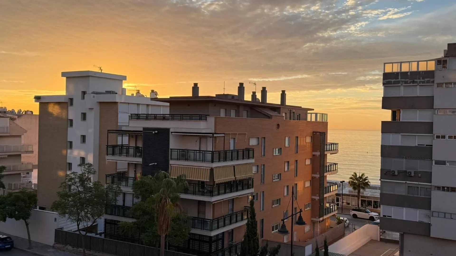 Apartmán Piso En Carvajal, Segunda Linea De Playa Fuengirola Španělsko